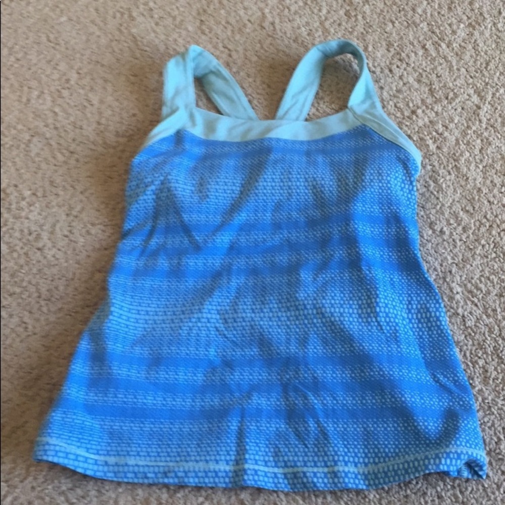 Lucy workout‎ top